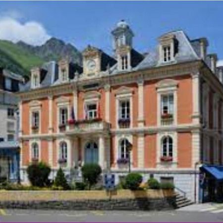 T2 Renove Avec Terrasse, Parking Prive, Local Velos A Cauterets - Fr-1-401-290 المظهر الخارجي الصورة