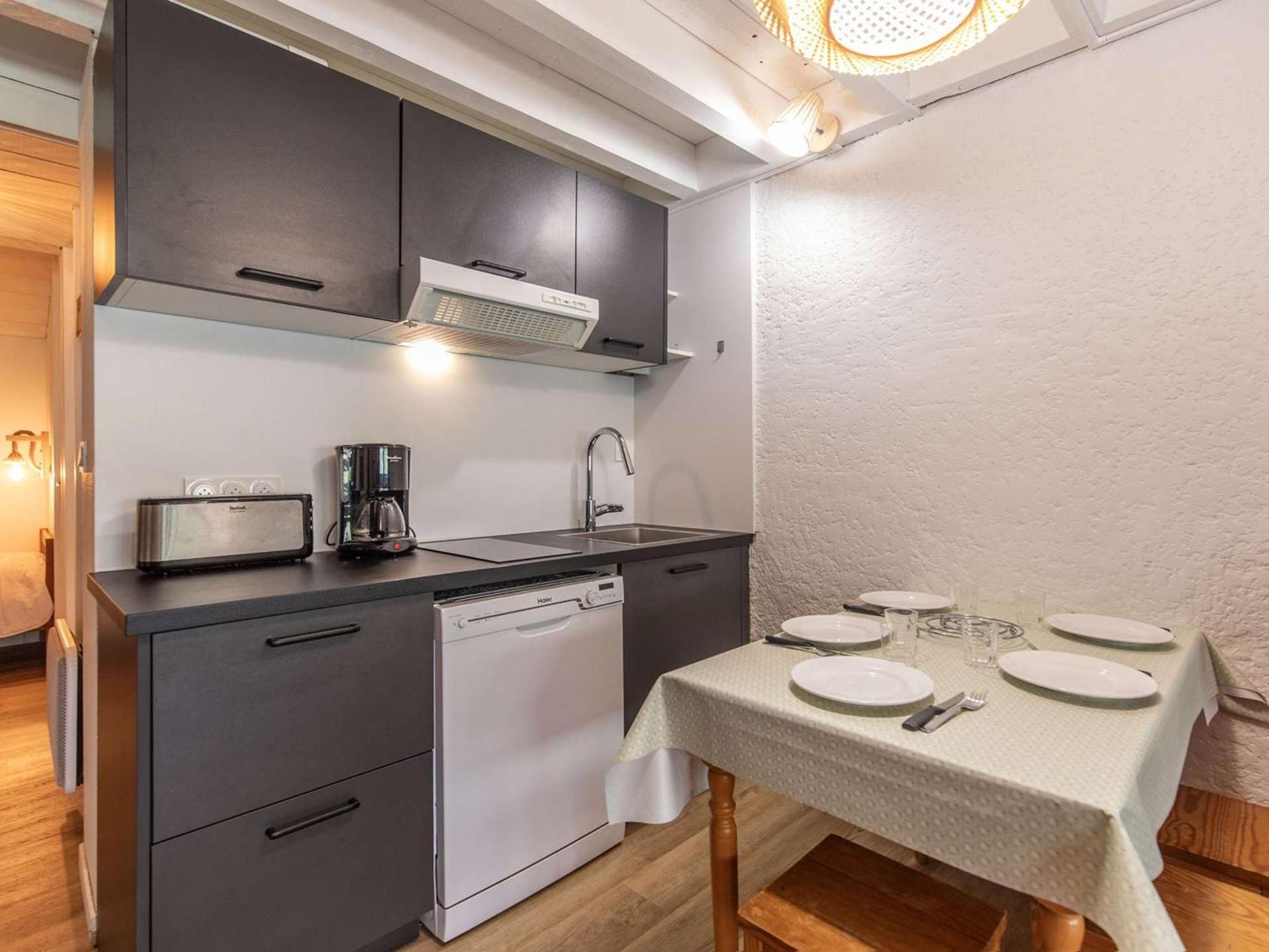 T2 Renove Avec Terrasse, Parking Prive, Local Velos A Cauterets - Fr-1-401-290 المظهر الخارجي الصورة