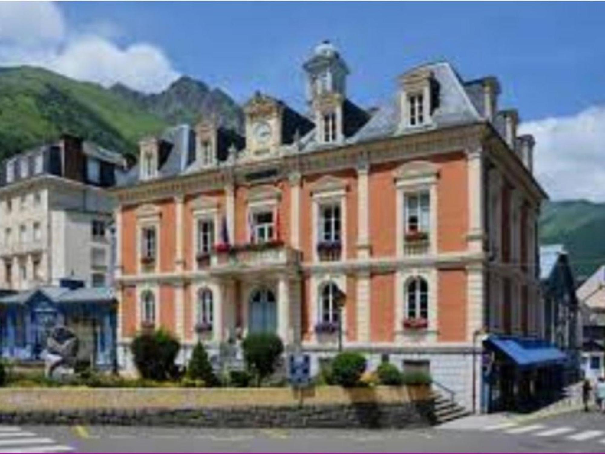 T2 Renove Avec Terrasse, Parking Prive, Local Velos A Cauterets - Fr-1-401-290 المظهر الخارجي الصورة